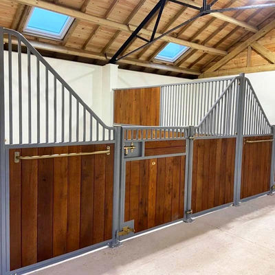 Outlet Horse Stables Customized Racecourse Equestrian Club Fence Construction Panels