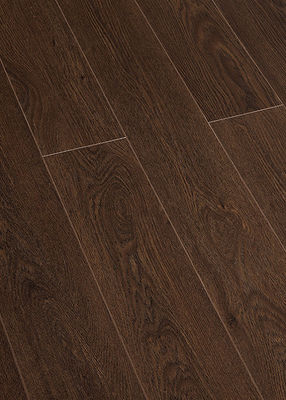 L3022 Kaindl Waterproof Laminate Flooring Onsite Training and AC4 Wear Resistant Rate