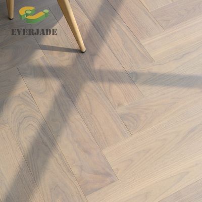 Smooth Three Layer Engineered Wood Flooring Walnut White Red Oak Engineered Flooring