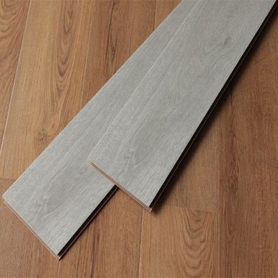 10mm 3-layer Structure Brushed German White Oak Herringbone Engineered Wood Flooring