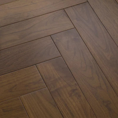 Multi-layer Fishbone Engineered Oak Flooring with T G or Click System and Real Wood