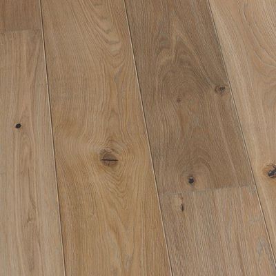 Multi-layer Fishbone Engineered Oak Flooring with T G or Click System and Real Wood