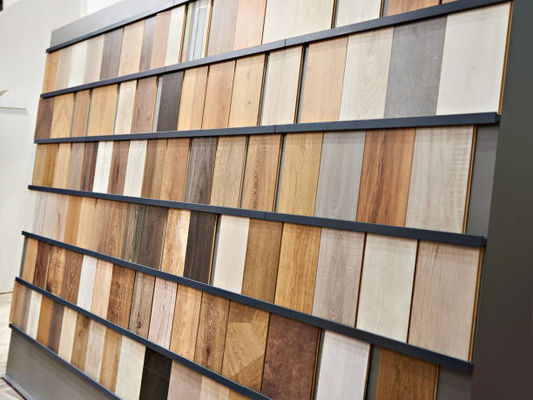 Brown Gray Wood Flooring Grain Waterproof Hardwood Flooring Engineered Flooring Supply