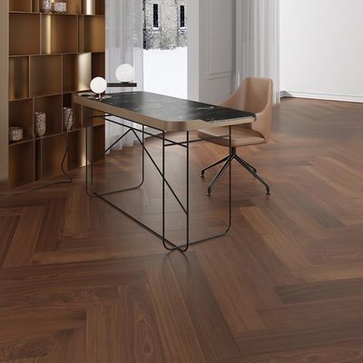 Distressed Fishbone Style Three Layers Engineered Wood Parquetry Flooring for Living Room