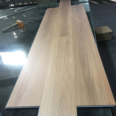 CE Certified Spc Plank Wood Grain Stone Plastic Composite Flooring ISO14001 Compliant