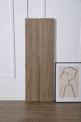 Three-Layer Oak Engineered HPL Flooring with AB Grade and Formaldehyde-Free Material