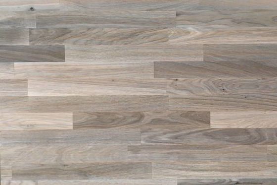 CE Certified 100% Waterproof Flooring Vinyl/PVC/Lvt Flooring LVT Plank Eir Surface 100% Virgin Non-Slip