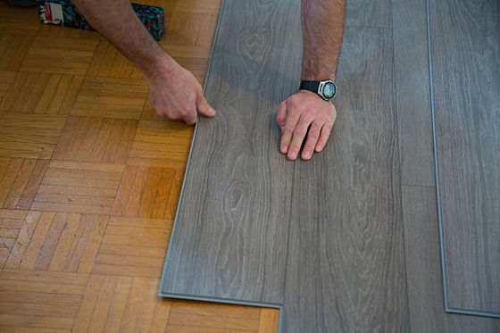 CE Certified 4mm 5mm 6mm 7mm Click Lock Spc Vinyl Flooring Tile Plastic Luxury Vinyl Plank