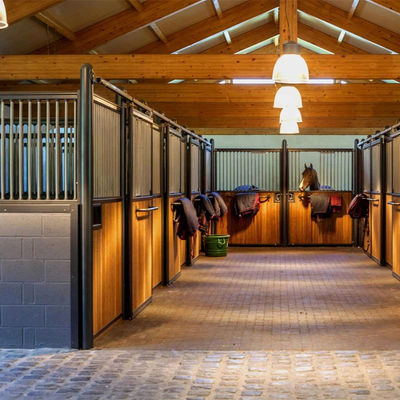Outlet Horse Stables Customized Racecourse Equestrian Club Fence Construction Panels