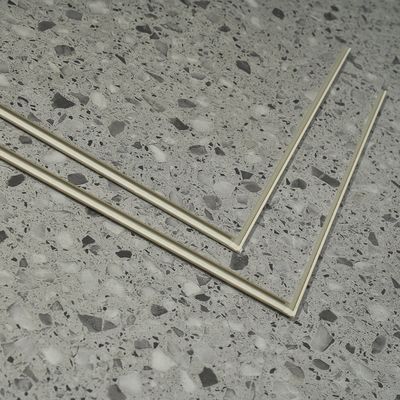 Easy Installation Unilin Click System SPC Vinyl Plank Flooring with UV Lacquer Coating