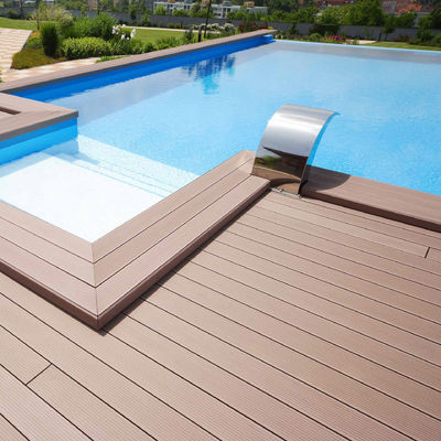 Solid Core Composite Decking Boards with Long Lifespan and Online Technical Support