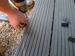 DIY Light Grey Deep Embossed Co-extruded Swimming Pool Waterproof Planks Exterior Piso Wpc Decking
