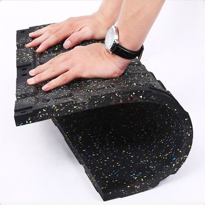 85% SBR Granules 15%EPDM Granules 5-15mm Rubber Flooring for Sports Customizable