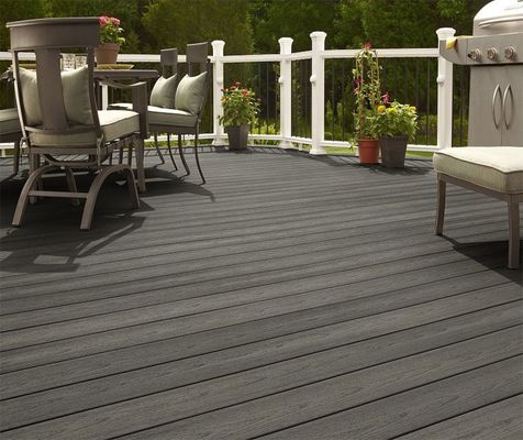 Double Surface Treatment WPC Decking 18mm Above Thickness for Park Balcony Garden