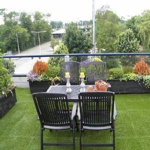Interlocking Faux Grass Tiles for Artificial Grass Turf Size 300x300x22/25mm Drainage