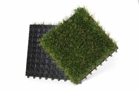 Interlocking Faux Grass Tiles for Artificial Grass Turf Size 300x300x22/25mm Drainage